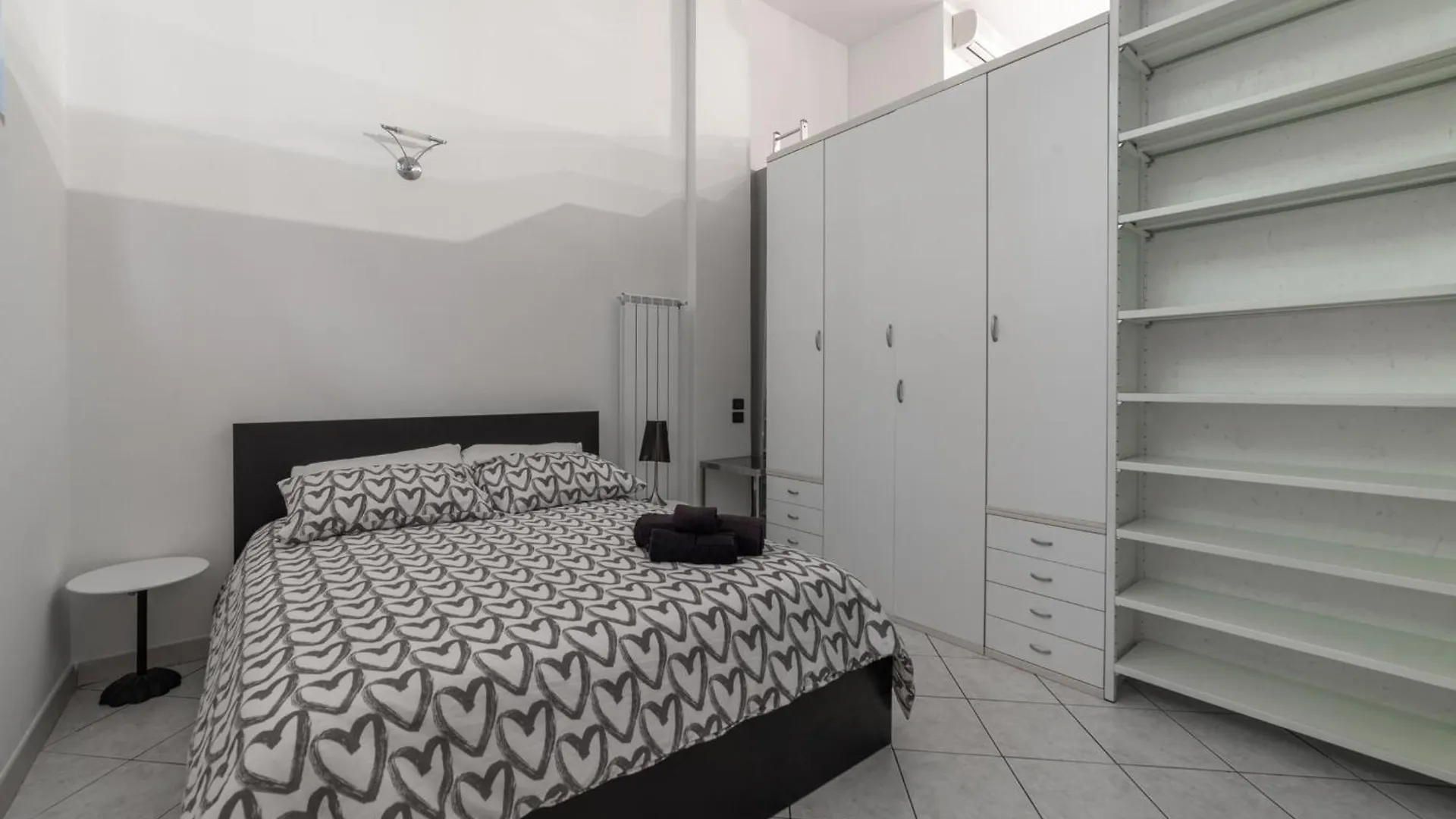 Ferienwohnung Throat House Mailand
