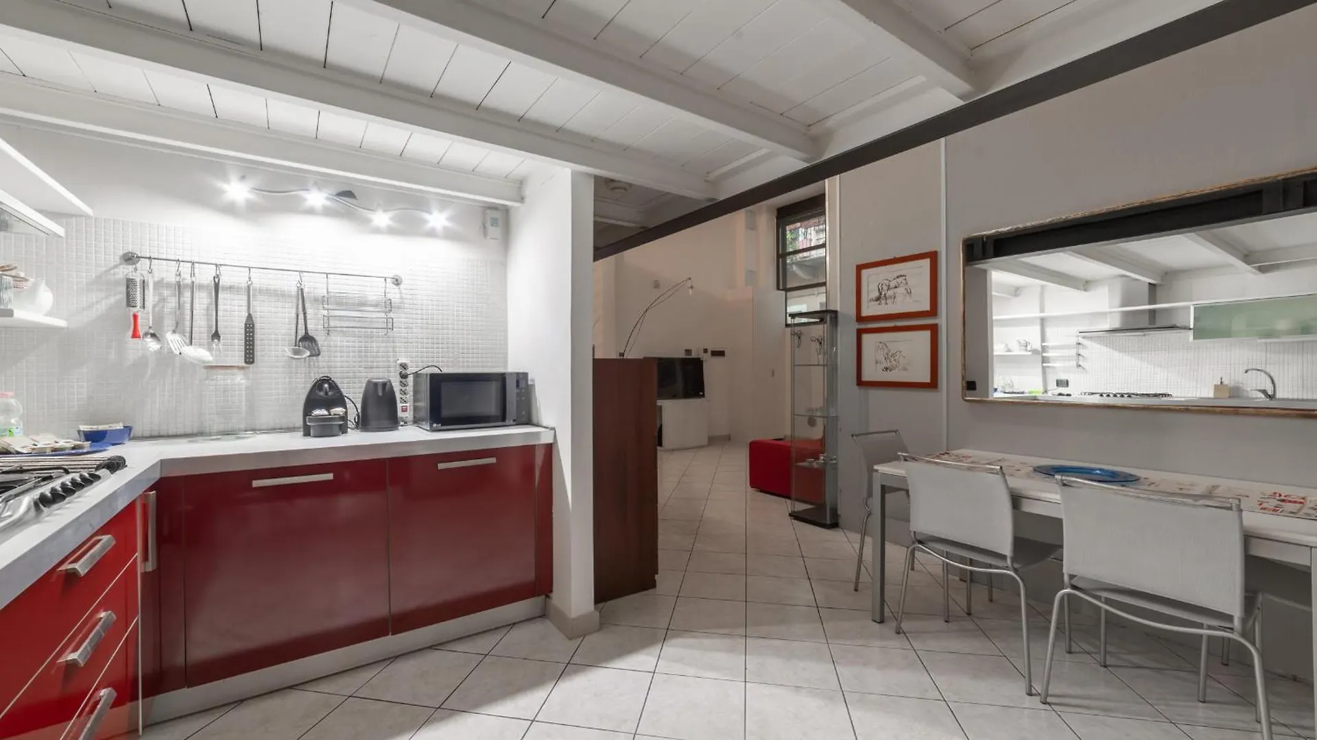 Apartment Ferienwohnung Throat House Mailand